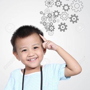 Ambiki - 56625041-happy-kid-thinking-with-gear-wheel